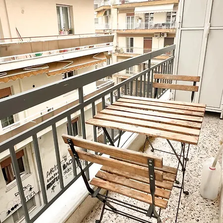 Central Apartment * Kavala