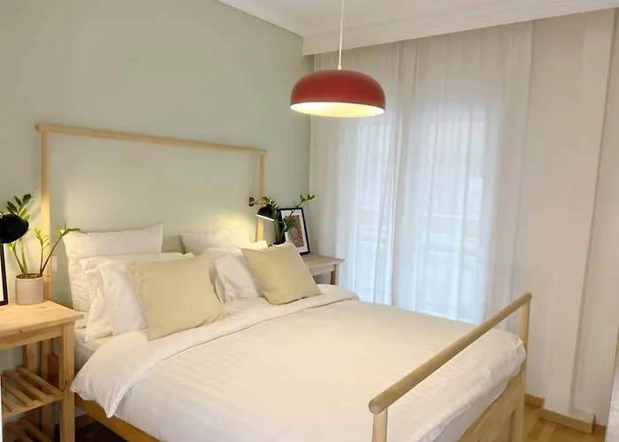Central Apartment Кавала