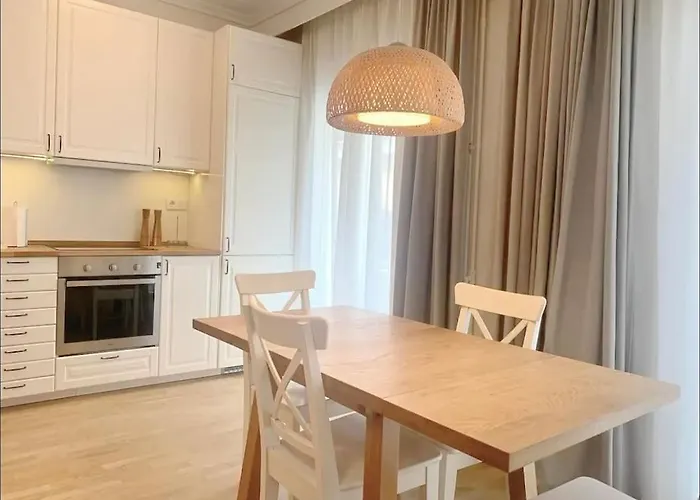 Апартаменты Central Apartment *