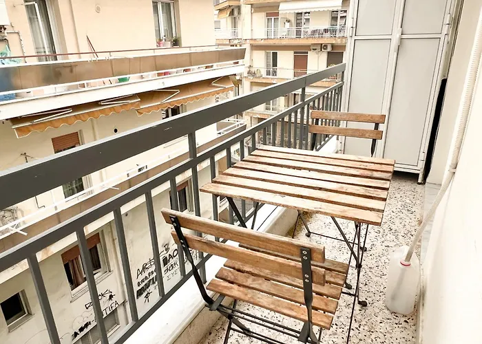 Central Apartment * Kavala